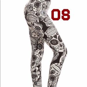Sugar skull grey and blk leggings